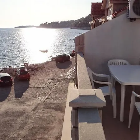 Appartamento Prizba 14385c Blato (Korcula)